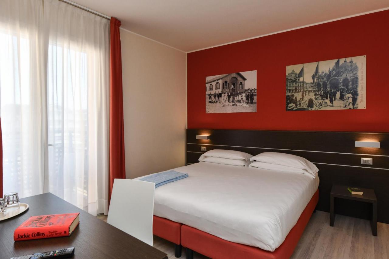 Hotel Vienna Lido di Jesolo Zewnętrze zdjęcie