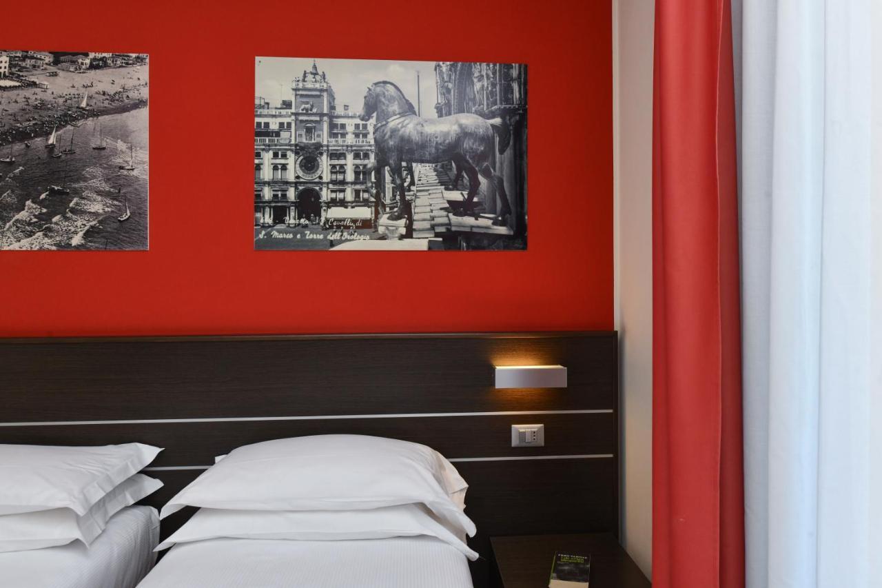 Hotel Vienna Lido di Jesolo Zewnętrze zdjęcie
