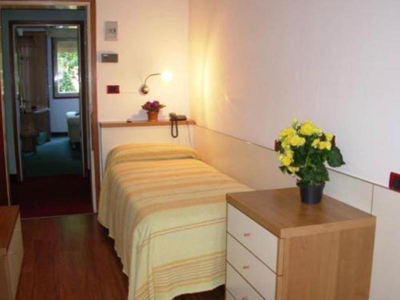 Hotel Vienna Lido di Jesolo Zewnętrze zdjęcie