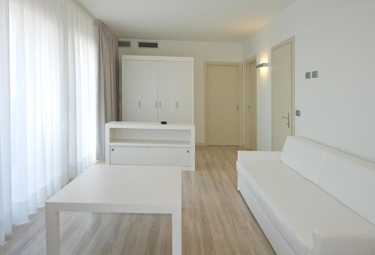 Hotel Vienna Lido di Jesolo Zewnętrze zdjęcie